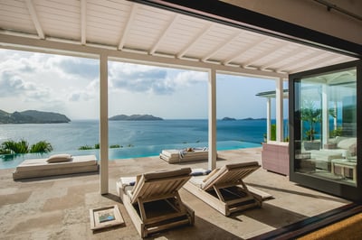 Luxury Villa Photo #3