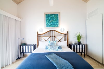 Luxury Villa Photo #41