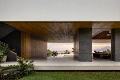 Luxury Villa Photo #19