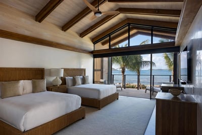Luxury Villa Photo #9