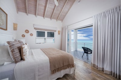 Luxury Villa Photo #42