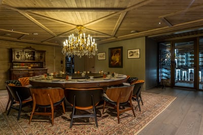 Luxury Villa Photo #7