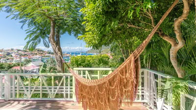 Outdoor Lounge