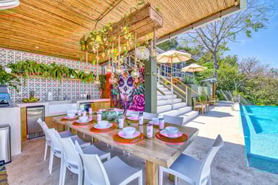 Luxury Villa Photo #12