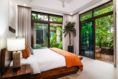 Luxury Villa Photo #20