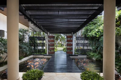 Luxury Villa Photo #12