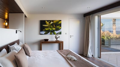 Luxury Villa Photo #30