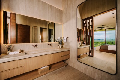 Master Suite 1 Private Ensuite