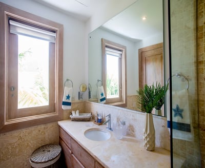 Luxury Villa Photo #52