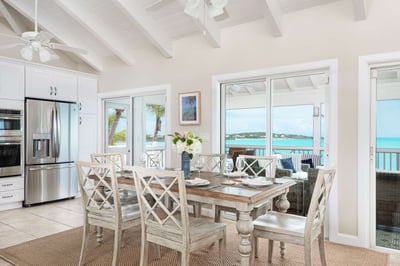 Luxury Villa Photo #13