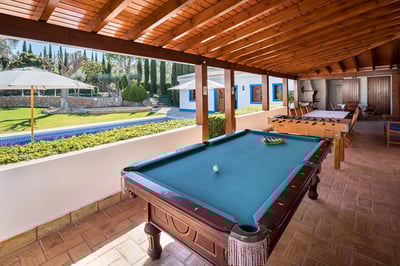 Luxury Villa Photo #8