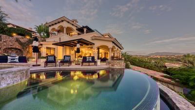 Luxury Villa Photo #2
