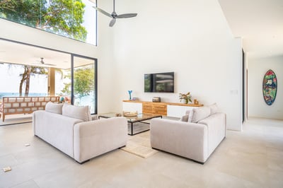 Luxury Villa Photo #30