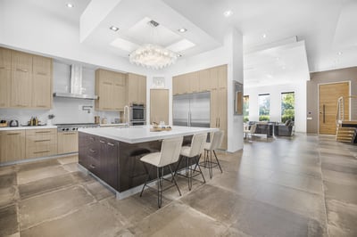 Luxury Villa Photo #40