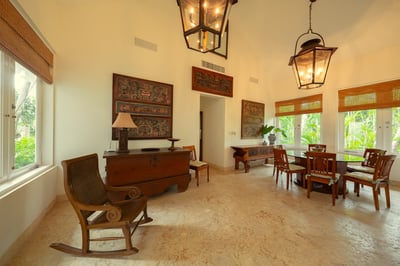 Luxury Villa Photo #15