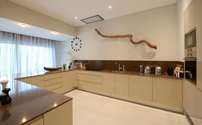 Luxury Villa Photo #13