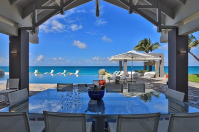 Luxury Villa Photo #13