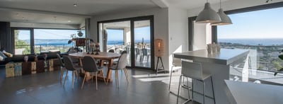 Luxury Villa Photo #10