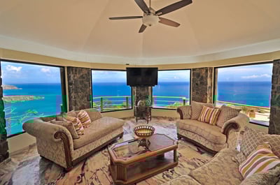 Luxury Villa Photo #14