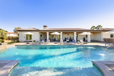 Luxury Villa Photo #8