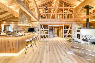 Luxury Villa Photo #6