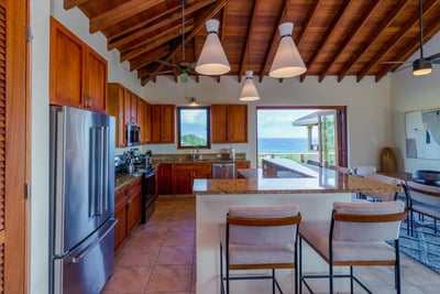 Luxury Villa Photo #13
