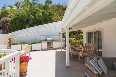 Luxury Villa Photo #18