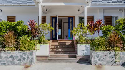 Luxury Villa Photo #17