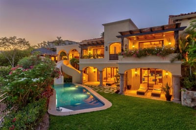 Luxury Villa Photo #5