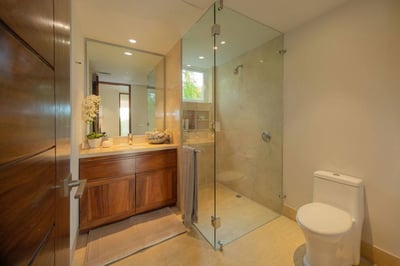 Luxury Villa Photo #29