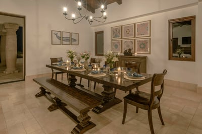 Luxury Villa Photo #24