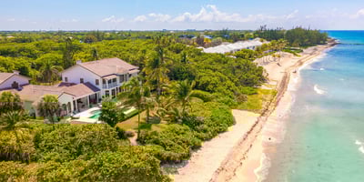 Luxury Villa Photo #2