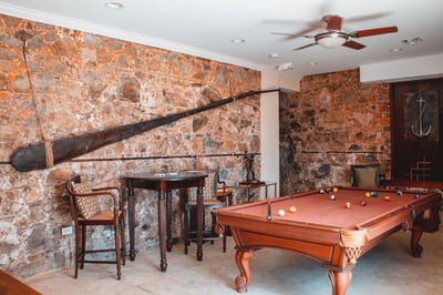 Luxury Villa Photo #9