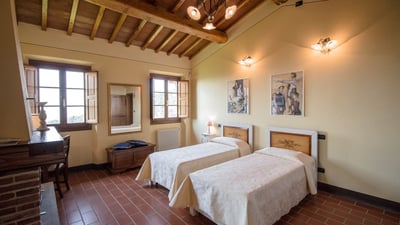 Luxury Villa Photo #25