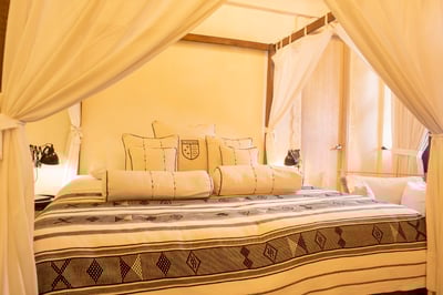 Luxury Villa Photo #25