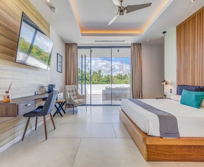 Luxury Villa Photo #54