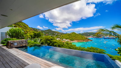 Luxury Villa Photo #15