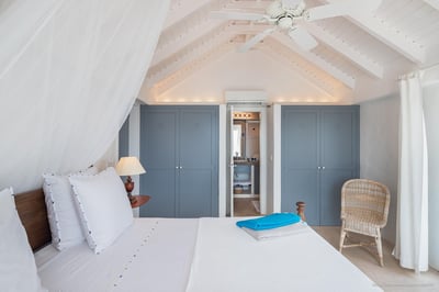 Luxury Villa Photo #19