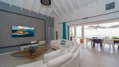 Living Area: Air conditioning, ceiling fan, HD-TV with Dish Network, DVD player, WIFI, iPod dock.&nb