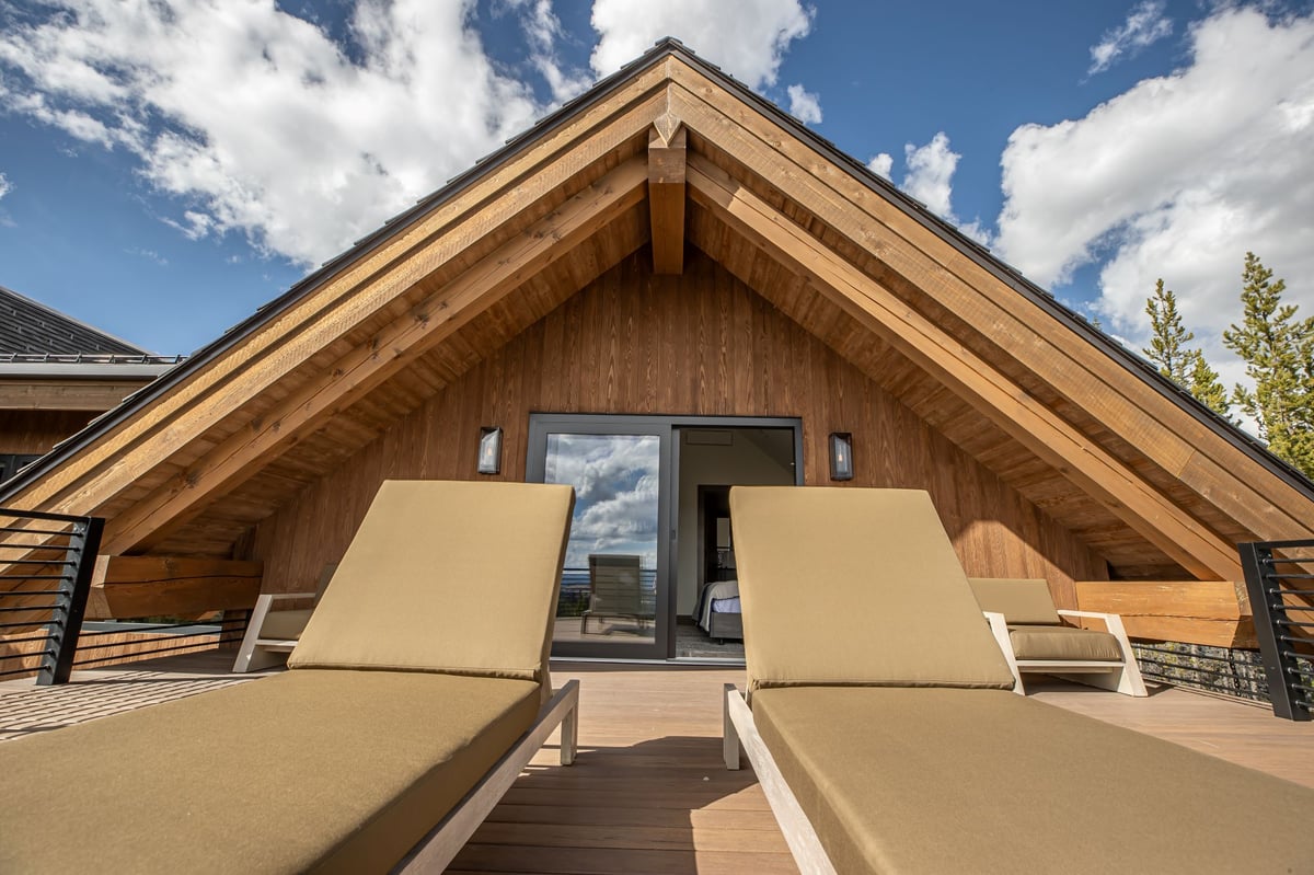 Spanish Peaks | Skylark Chalet