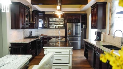 Luxury Villa Photo #17
