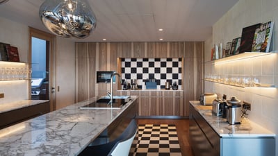 Kitchen & Dining Areas