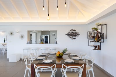 Luxury Villa Photo #14