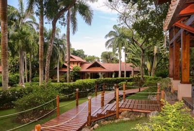 Luxury Villa Photo #9