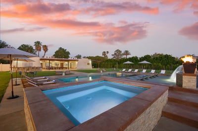 Luxury Villa Photo #11