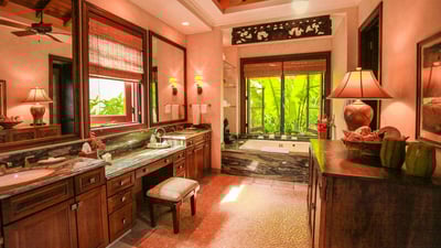 Luxury Villa Photo #21