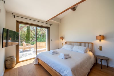 Luxury Villa Photo #17