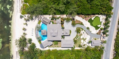 Luxury Villa Photo #47
