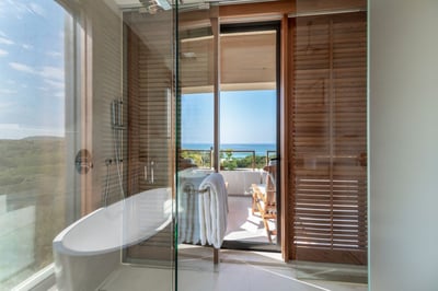 Luxury Villa Photo #21