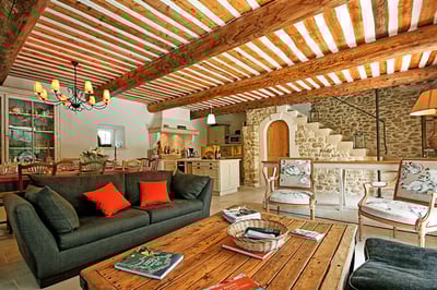 Luxury Villa Photo #6